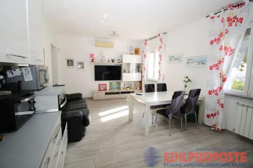 Villa in vendita a Misinto