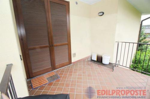 Appartamento in vendita a Cogliate
