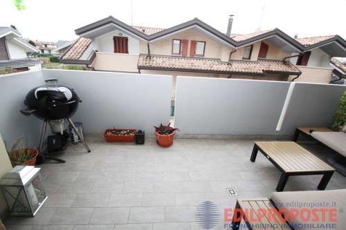 Appartamento in vendita a Misinto