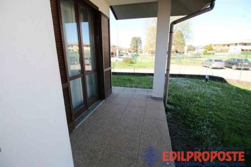 Villa in vendita a Lazzate