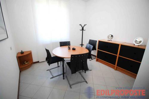 Villa in vendita a Lazzate