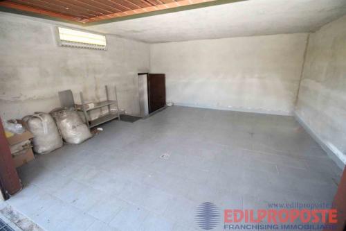 Villa in vendita a Lazzate