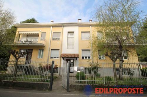 Appartamento in affitto a Misinto