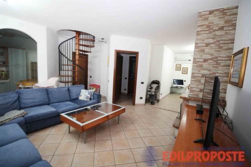 Appartamento in vendita a Cogliate