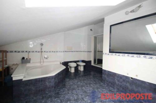 Appartamento in vendita a Cogliate