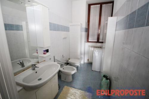 Appartamento in vendita a Misinto