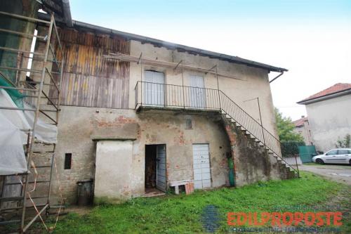 Rustico in vendita a Cogliate