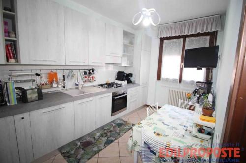 Appartamento in vendita a Barlassina