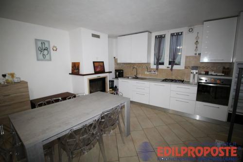 Villette a schiera in vendita a Ceriano Laghetto