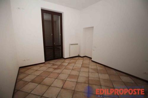 Appartamento in vendita a Misinto
