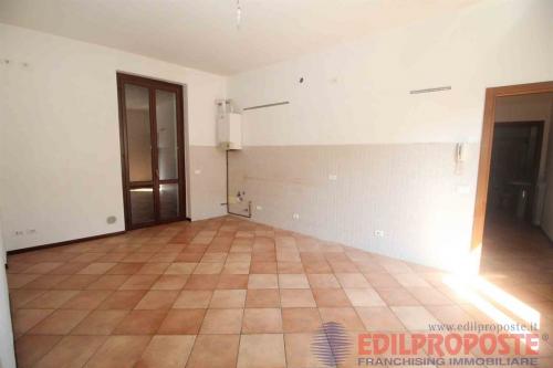 Appartamento in vendita a Misinto