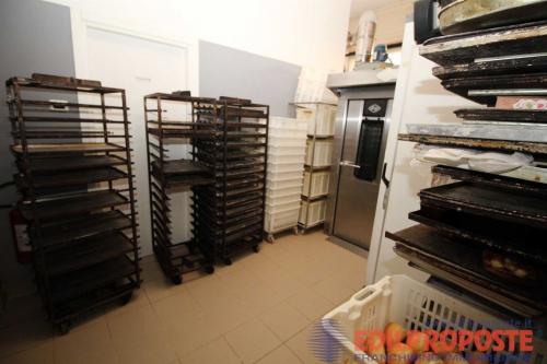 Locale commerciale in vendita a Lentate sul Seveso