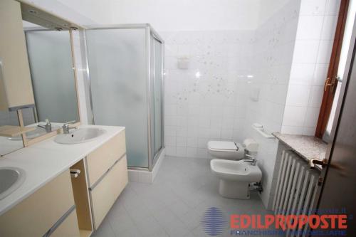 Villa in vendita a Lazzate