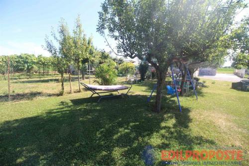 Appartamento in vendita a Lazzate