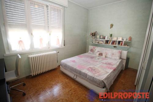 Appartamento in vendita a Lazzate