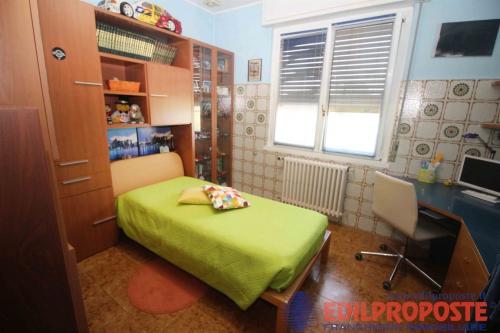 Appartamento in vendita a Lazzate