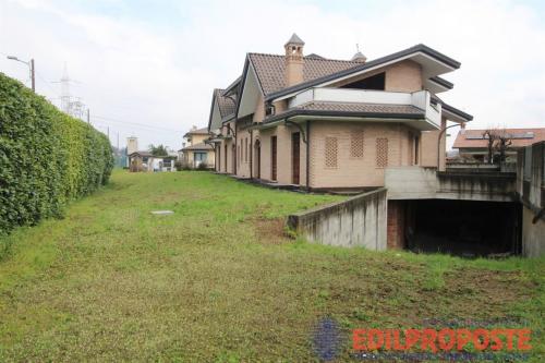 Villa in vendita a Misinto