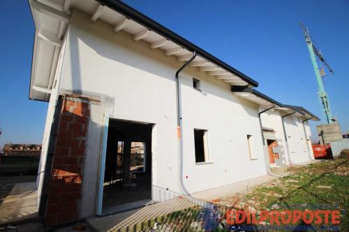 Villa in vendita a Misinto