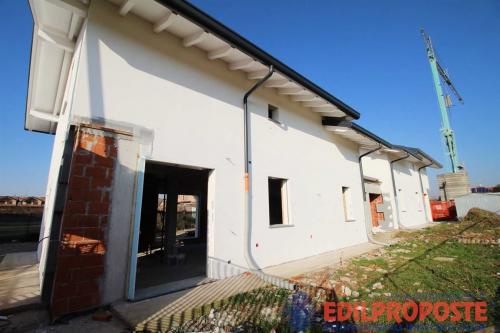 Villa in vendita a Misinto