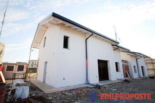 Villa in vendita a Misinto
