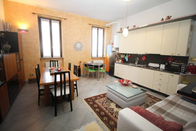 Appartamento in vendita a Lazzate