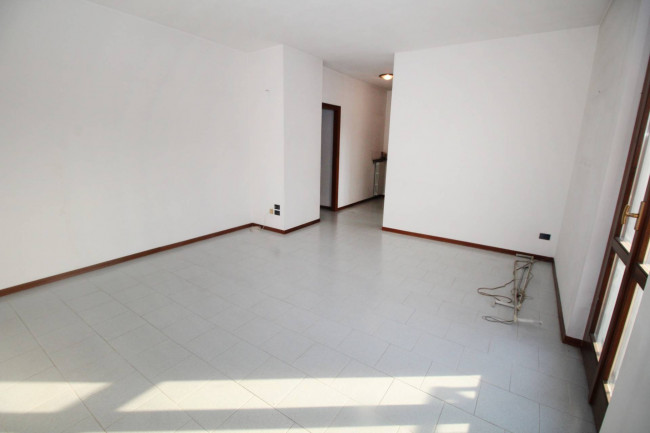 Appartamento in vendita a Lazzate