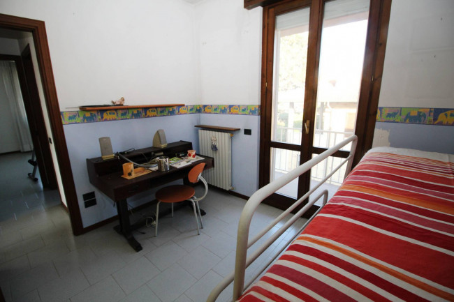 Appartamento in vendita a Lazzate