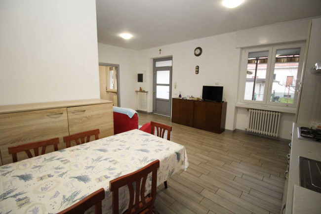 Casa singola in affitto a Lazzate