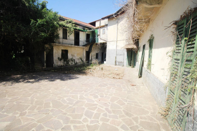 Rustico in vendita a Lentate sul Seveso