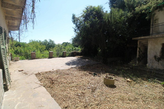Rustico in vendita a Lentate sul Seveso
