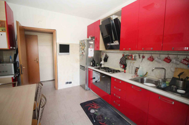 Appartamento in vendita a Lazzate