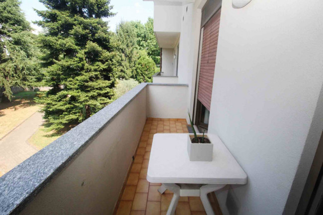 Appartamento in vendita a Lazzate