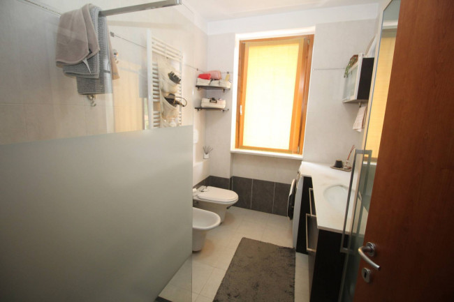 Appartamento in vendita a Ceriano Laghetto