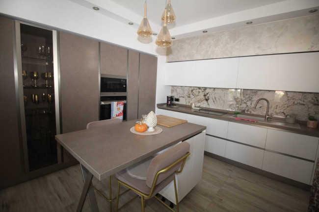 Villa in vendita a Misinto