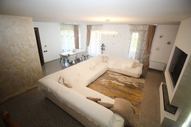Villa in vendita a Misinto
