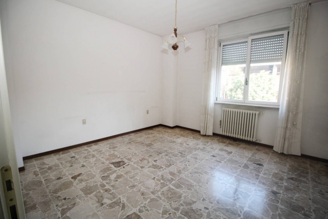 Appartamento in vendita a Lazzate