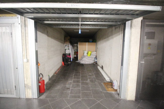 Appartamento in vendita a Lazzate