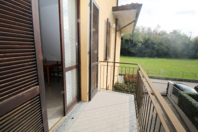 Appartamento in vendita a Lazzate