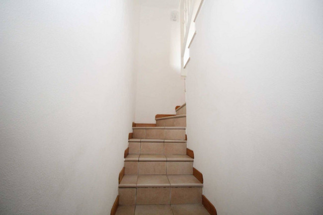 Appartamento in vendita a Lazzate