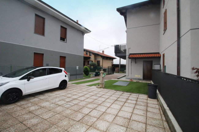 Appartamento in vendita a Misinto