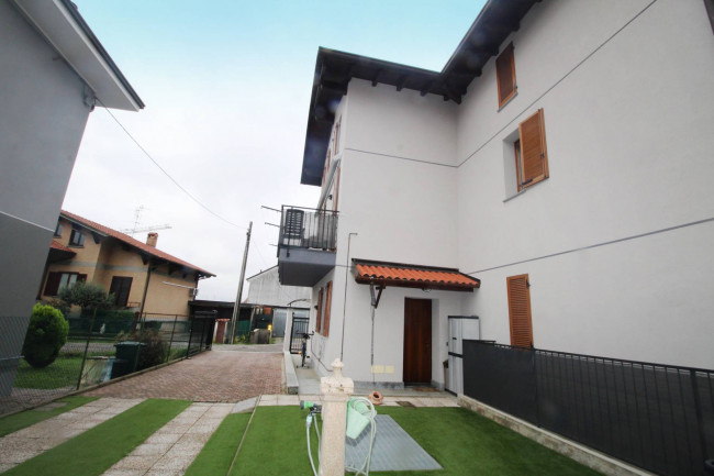 Appartamento in vendita a Misinto