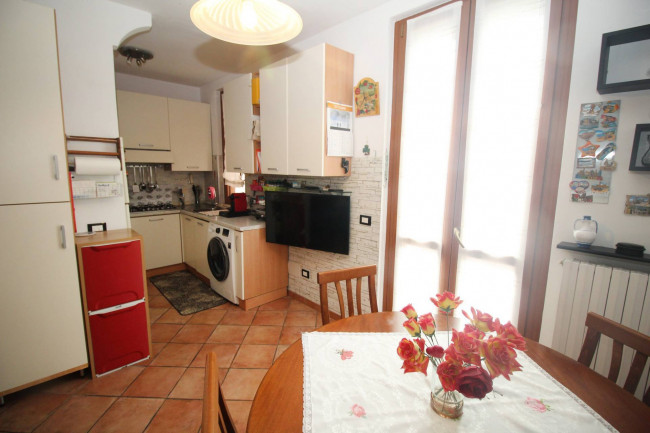 Appartamento in vendita a Misinto