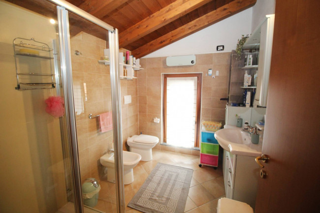 Appartamento in vendita a Misinto