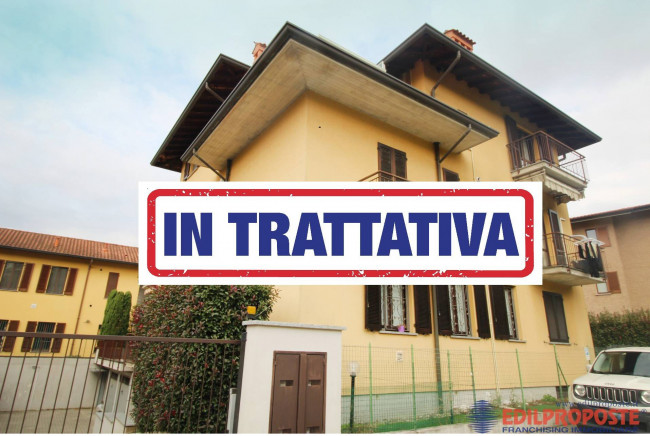 Appartamento in vendita a Lazzate