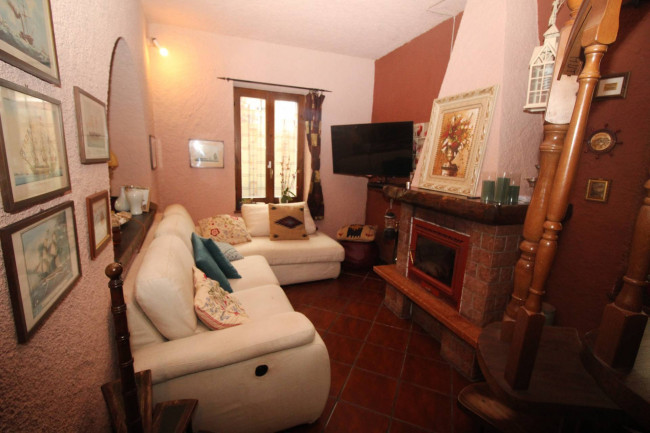 Appartamento in vendita a Misinto