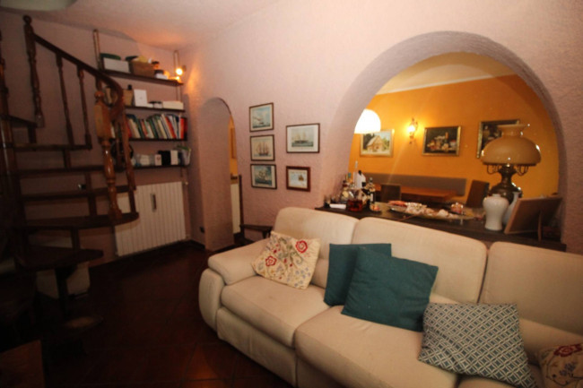 Appartamento in vendita a Misinto