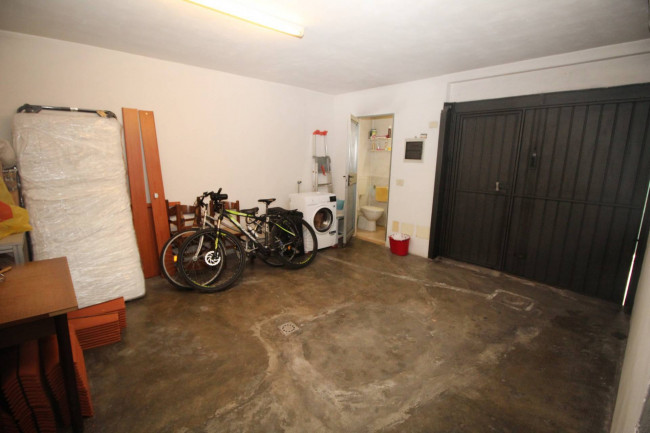 Appartamento in vendita a Lazzate