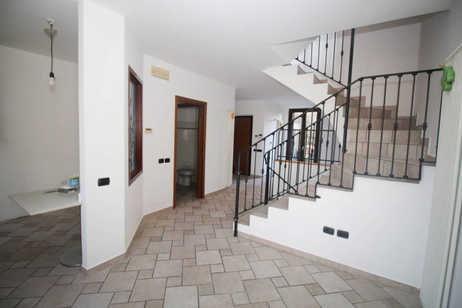 Villette a schiera in vendita a Seveso