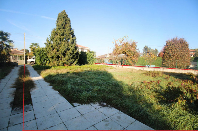 Terreno edificabile in vendita a Misinto