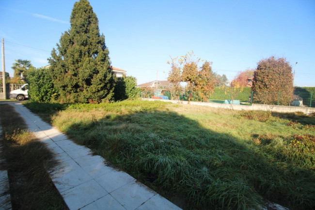 Terreno edificabile in vendita a Misinto